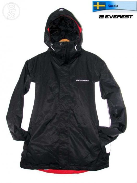 Geaca Everest , made in suedia, matlasata, NOUA