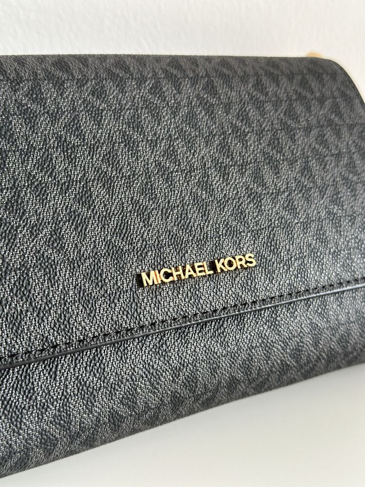 Сумка от Michael Kors