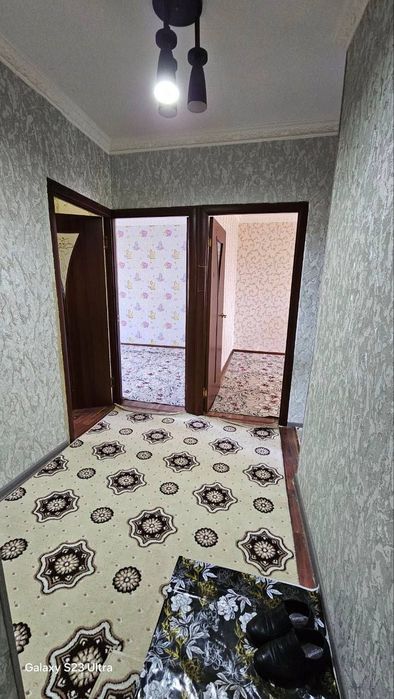 Сотилади Микрараён 3 хонали 5 этаж арентир 1 астановка