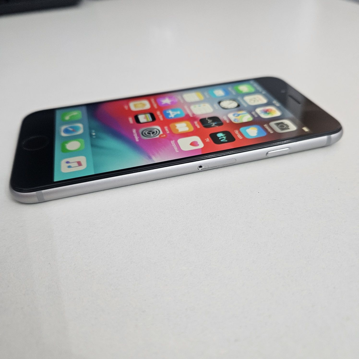 iPhone 6 ( 16gb )