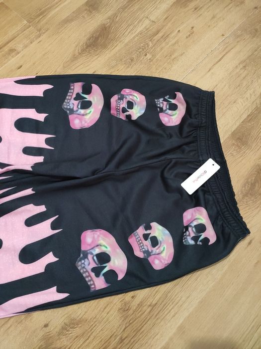 Pantaloni de trening cranii mărimea XL
