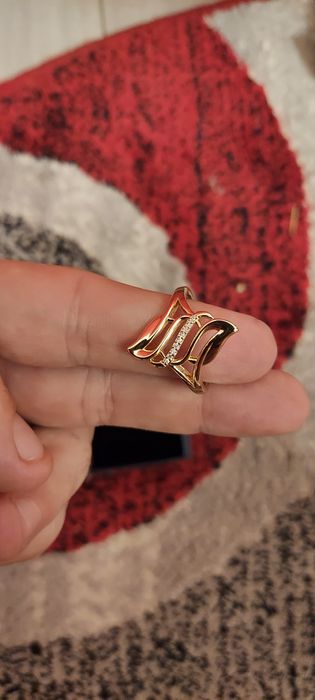 Inel de vanzare din italia