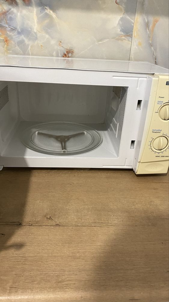 Продам микроволновку