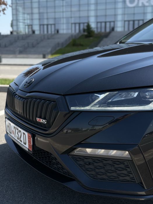 Vând Skoda Octavia RS