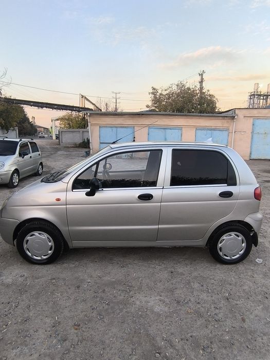 Матиз сотилади срочно 2008й