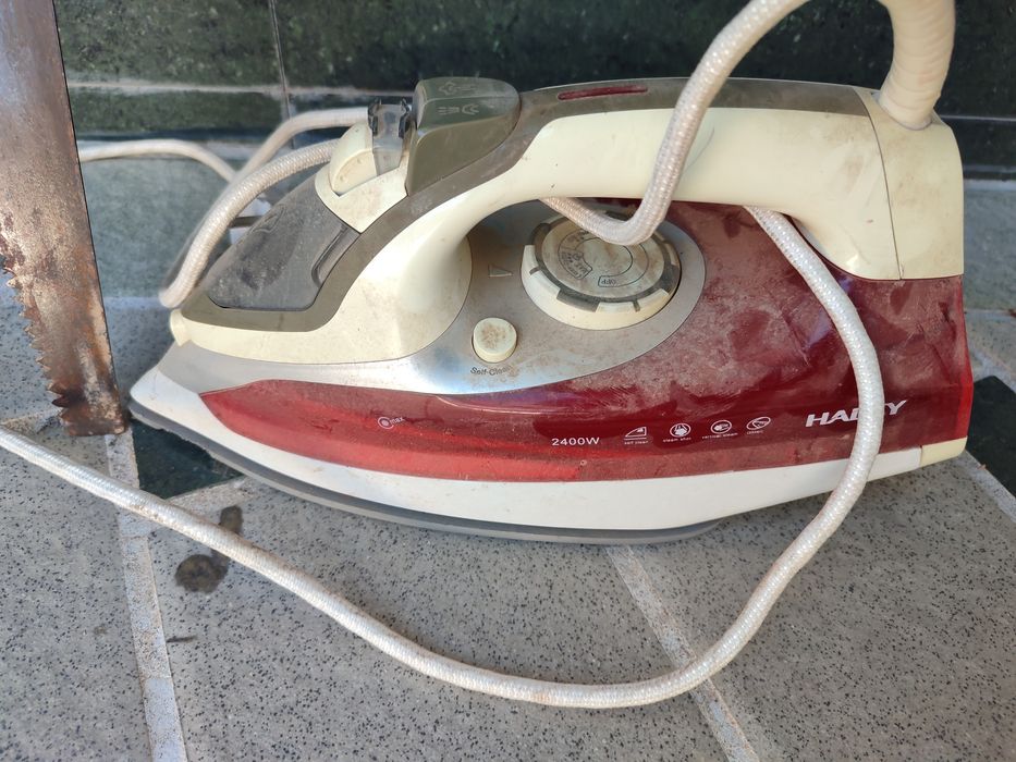 Пылесос и утюг, дазмол сотилади