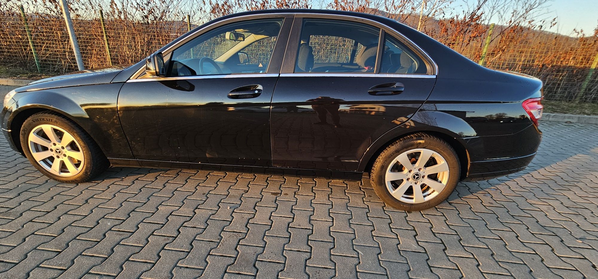 MERCEDES C220 W204, an 2007, 167.000 km