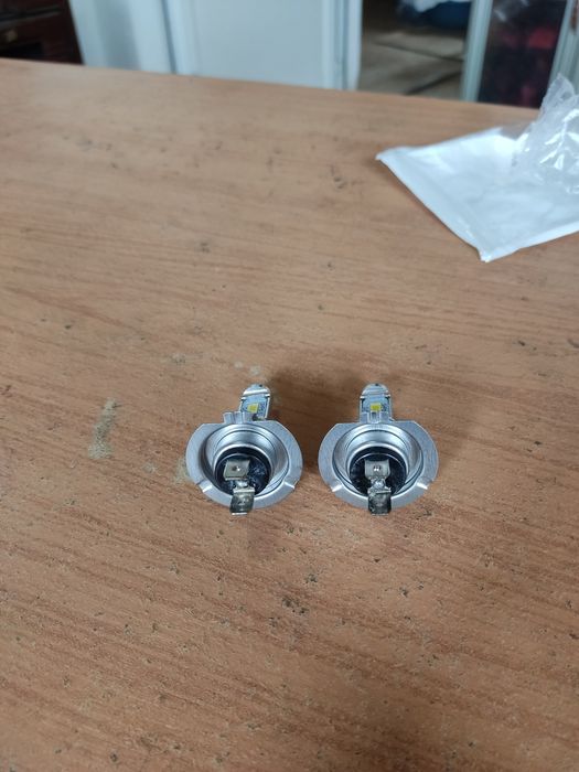 Лед крушки н7 бяла светлина