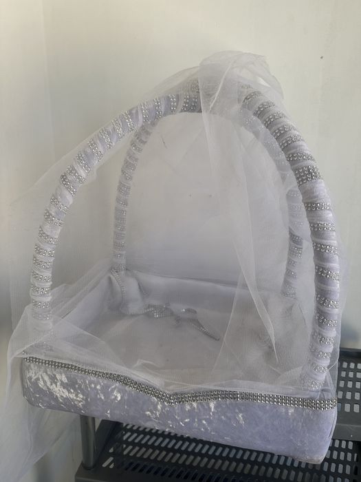 Продам корзину на той