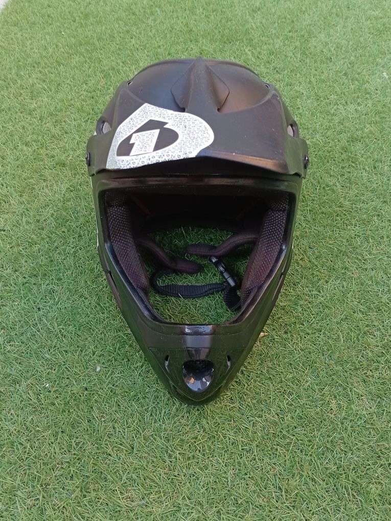 каска SIXSIXONE fullface