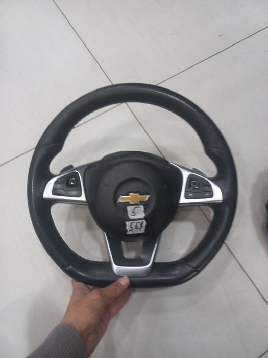 Mers rul chevrolet emblema