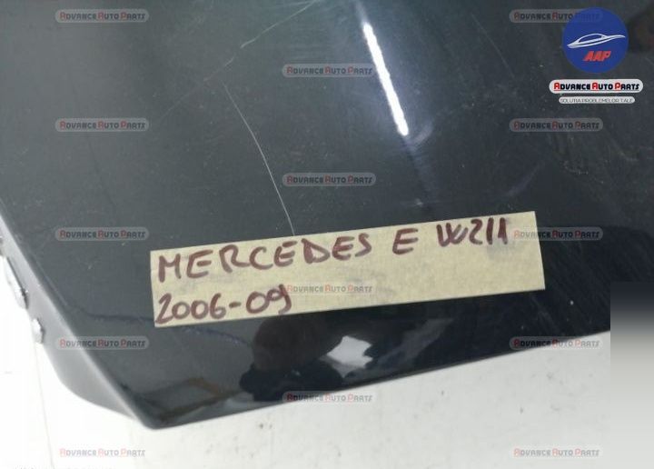 Оригинален заден капак / Originalen zaden kapak Mercedes-Benz E-Class