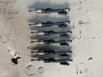 Injectoare bmw cod 102135-41 bmw 3.0i cod 1364 -05