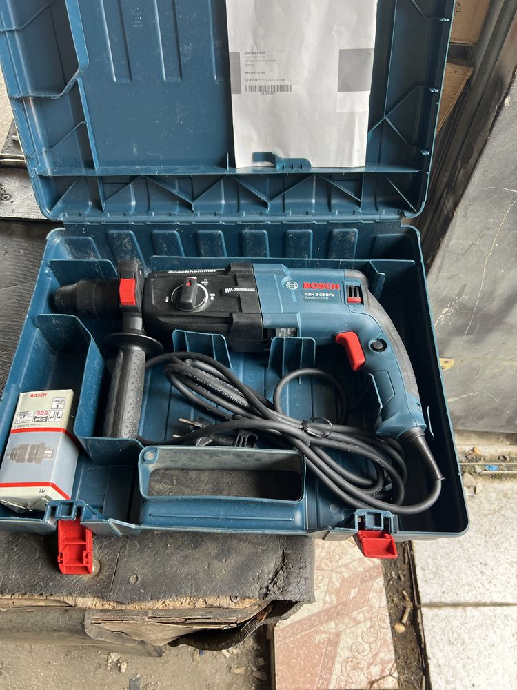 Vand rotopercutor Bosch GBH 2-28 DFV