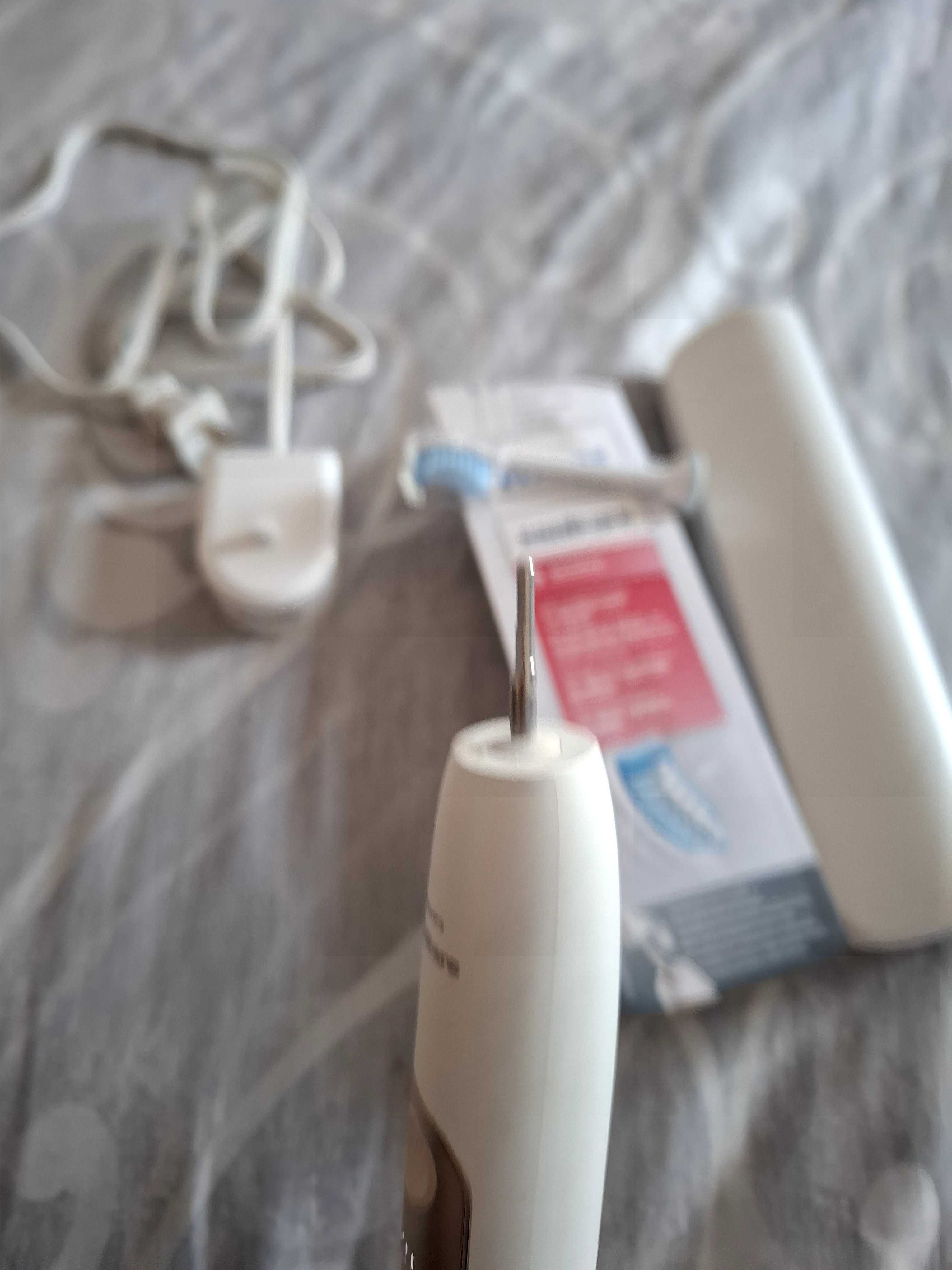 Philips Sonicare Електрическа Четка за Зъби