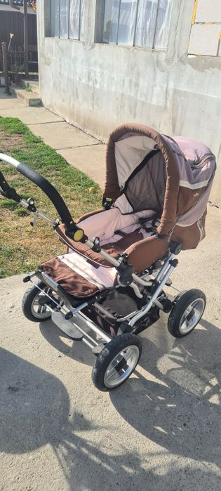 Cărucior pentru copii