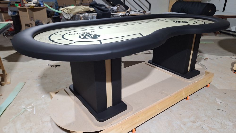 Masa poker + jetoane LOGO tau personalizare CustomTables.eu stoc poker