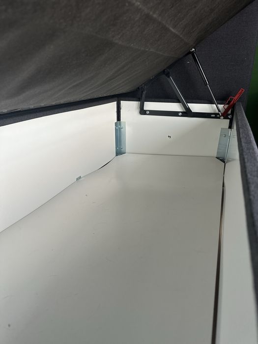 Pat Boxspring Jysk cu lada de depozitare 140x200