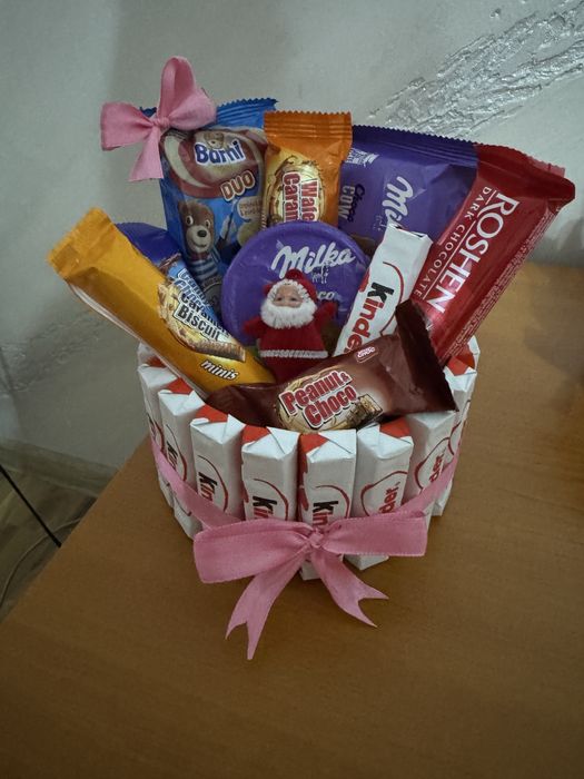 Cos cu dulciuri 4 buc