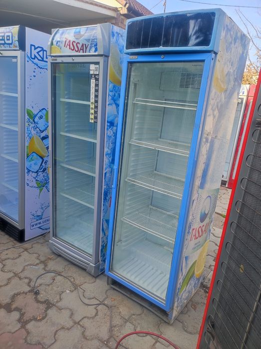 Холодильники стеклянные