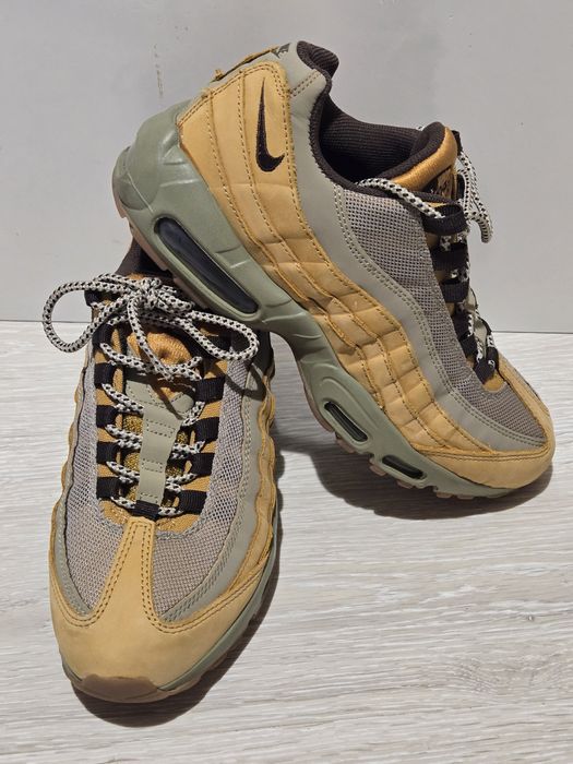 Adidas sport barbati Nike Air max 95 wheat 40.5