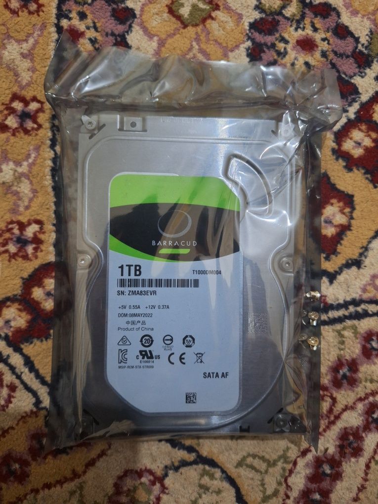 HDD , компьютеры, Жесткий диск 1 терабайт , 1терабаит