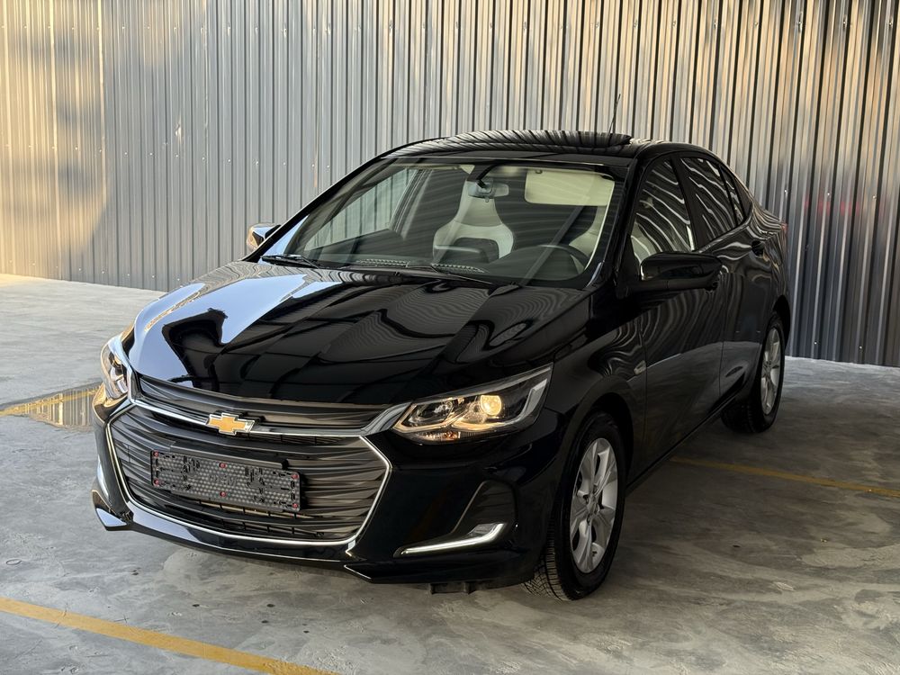 Chevrolet Onix premier plus