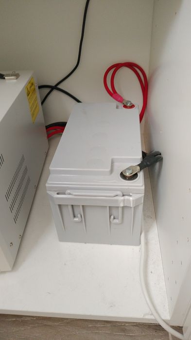 Ups cu stabilizator tensiune