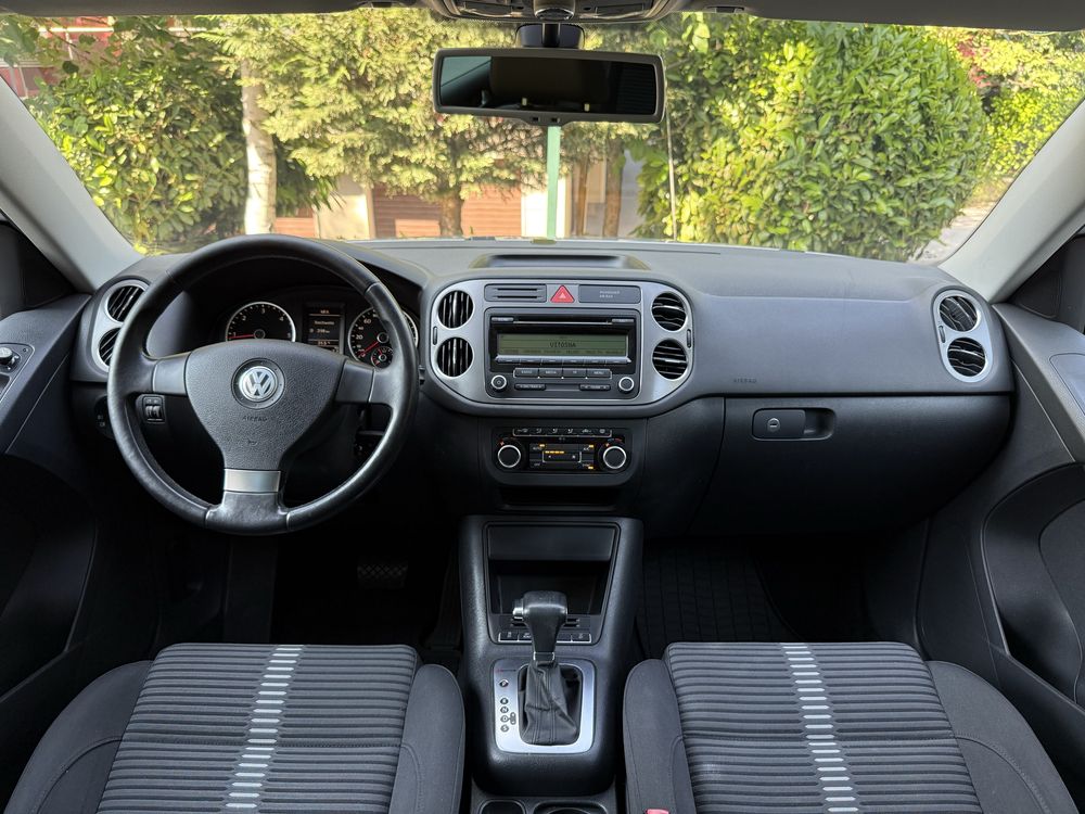 VW Tiguan 2.0 TDI 140 к.с., ПЪЛНА СЕРВИЗНА ИСТОРИЯ !!!