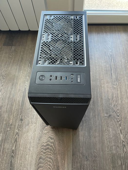 Продавам компютърна конфигурация