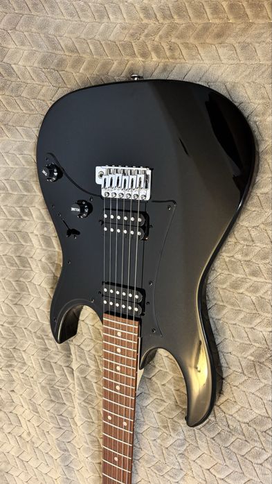 Chitara Electrica Ibanez- Pachet cu accesorii