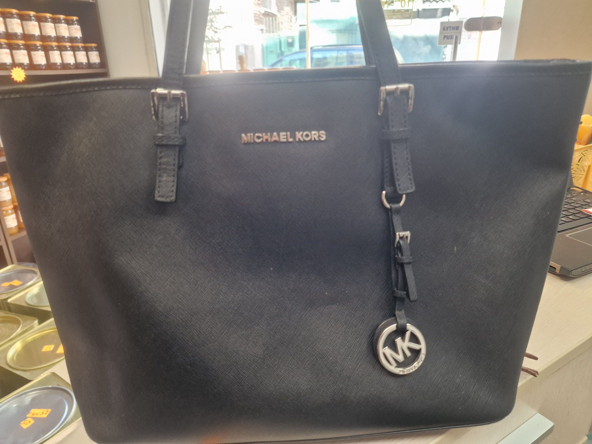 Michael Kors Jet Set Travel дамска чанта