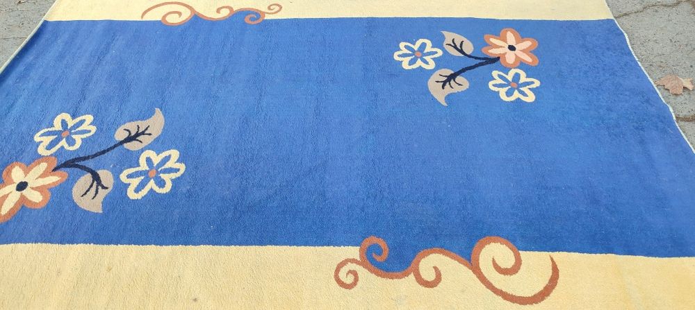 Продам ковёр 2*3