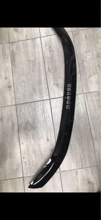 Deflector capotă Duster 2010-2025 plastic cu scris