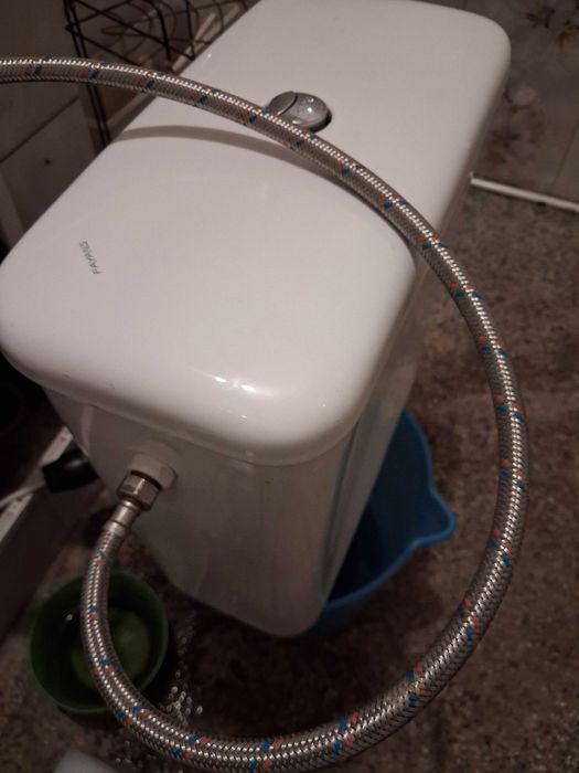 Тоалетно казанче порцеланово '