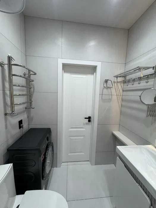 R3Сдаётся квартира 2/3/5 на Максим Горького ор-р Буз!!