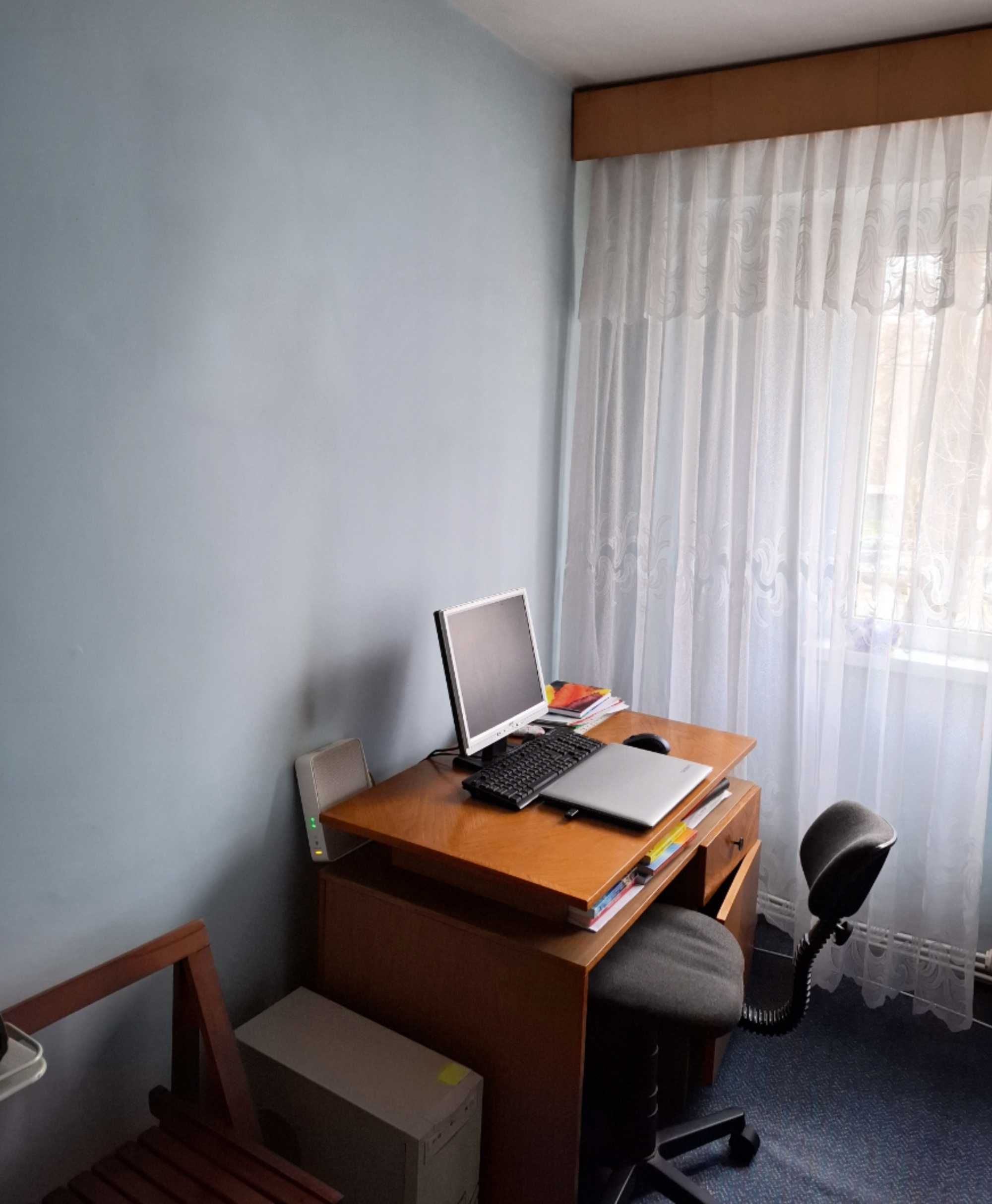 Proprietar, vând apartament 4 camere, Călărașilor, etaj 1, Viziru III
