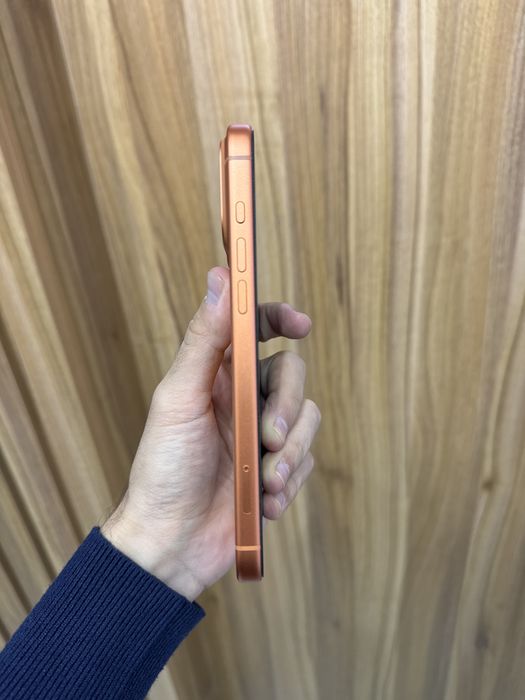 iphone 17pro max Orange 256gb 100% 38sikl
