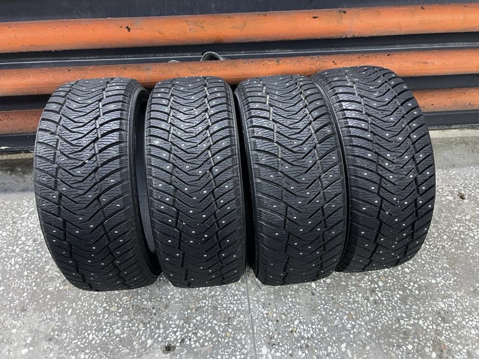 Продается зимние шины YOKOHAMA