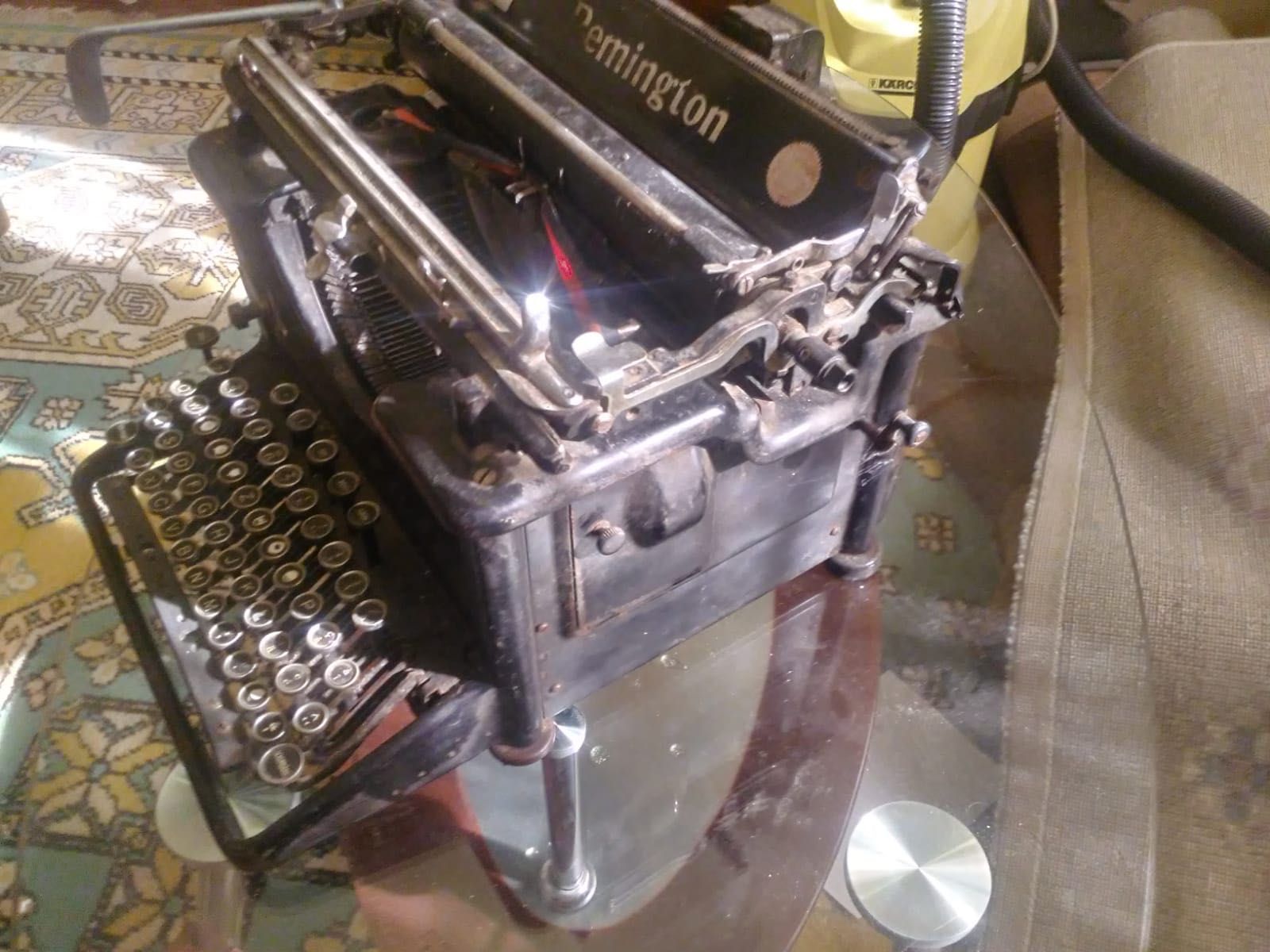 Mașina de scris Remington 1920