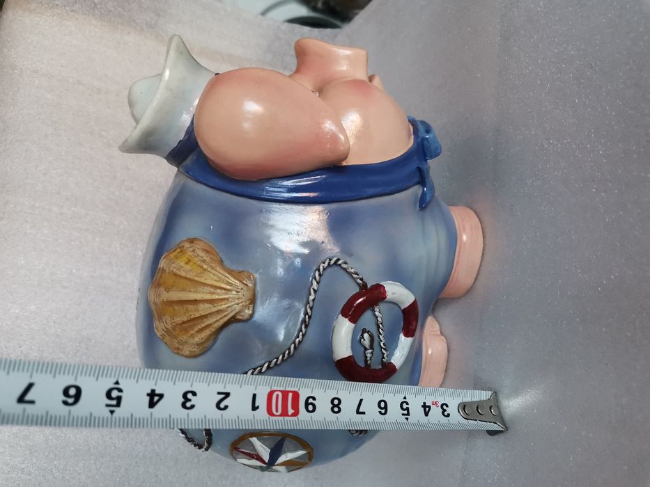 Керамична фигурка прасенце