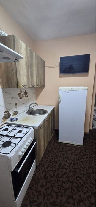 Yangi uy pishiq g’ishdan qurilgan bez makler sotaman