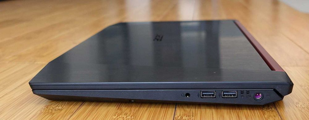 Laptop ACER 5, i7-7700HQ, 15.6, 16GB, video 4GB, SSD 500GB IMPECABIL