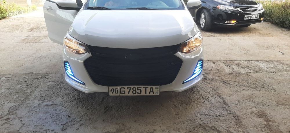 Онх срочно сотилади 10900$ пробег 53000