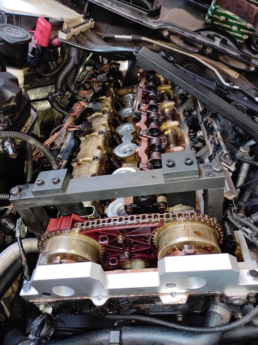 Reparatii auto - Servicii de mecanica profesional !