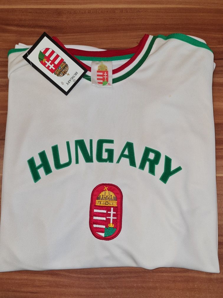 Тениска с надпис Унгария