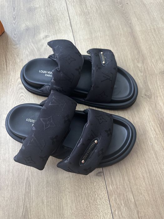 Papuci Louis Vuitton