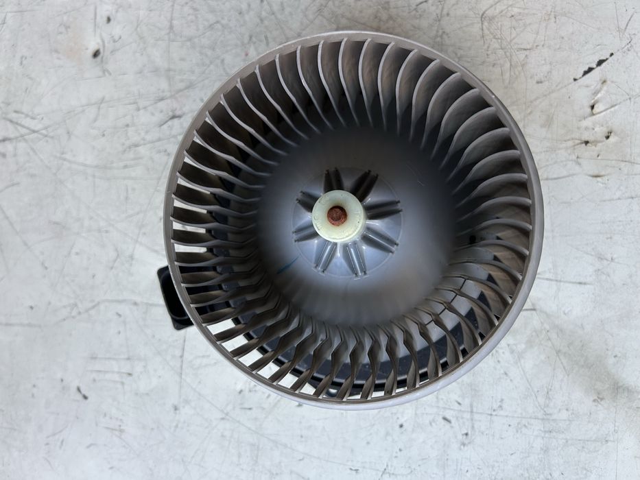 Вентилатор/моторче парно хонда црв 3/Ventilator parno Honda CR-V 3
