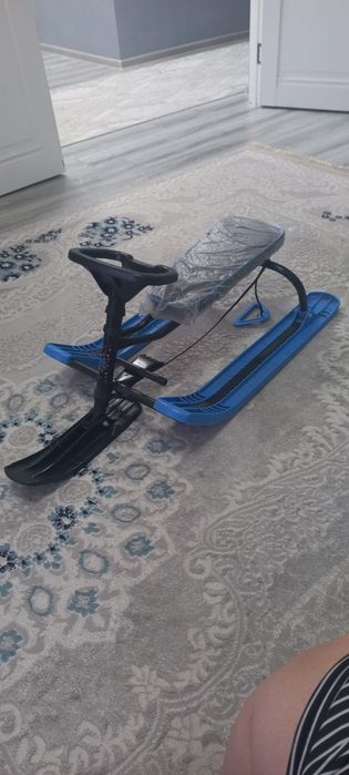 Продам санка снегоход