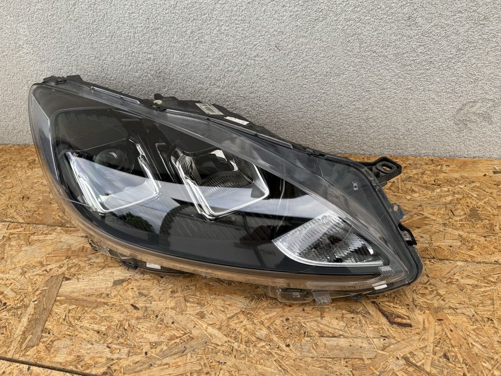 Far dreapta Ford Kuga 3 LED 2020+ Original Europa